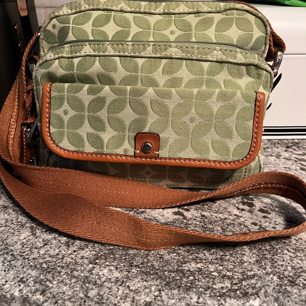 Fossil Marlow Camera Style Green Signature Cross Body Shoulder Bag
